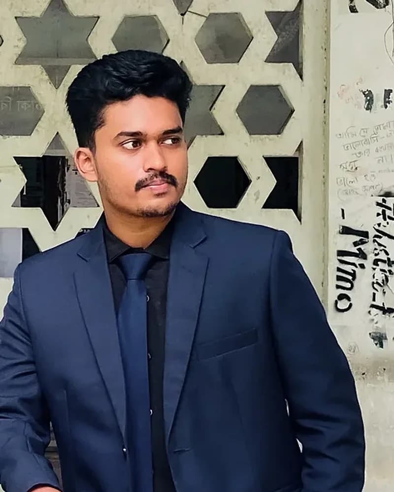 Abir Khan